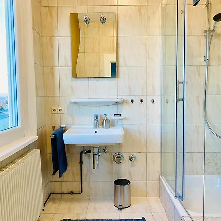 Moderne Monteur- Und Am Plettenberg Apartment Dotternhausen